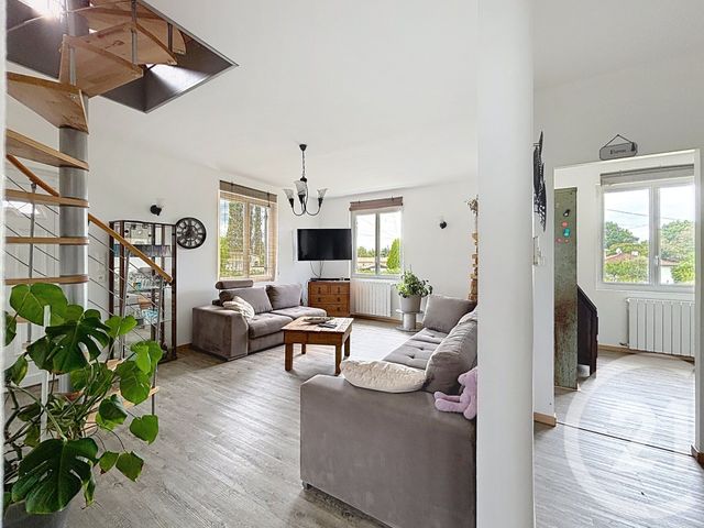 maison à vendre - 8 pièces - 134.2 m2 - MONTPON MENESTEROL - 24 - AQUITAINE - Century 21 Vallée De L'Isle