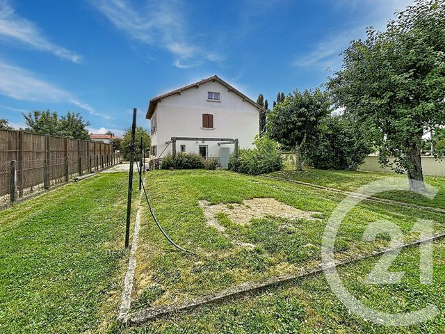 maison à vendre - 8 pièces - 134.2 m2 - MONTPON MENESTEROL - 24 - AQUITAINE - Century 21 Vallée De L'Isle