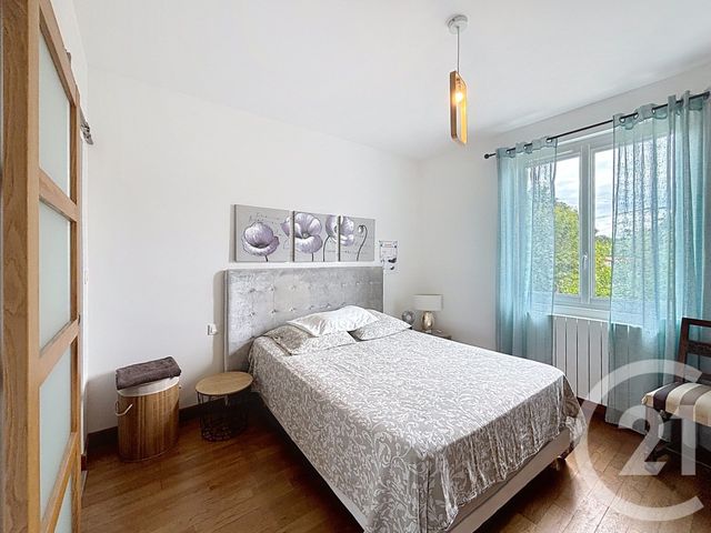 maison à vendre - 8 pièces - 134.2 m2 - MONTPON MENESTEROL - 24 - AQUITAINE - Century 21 Vallée De L'Isle