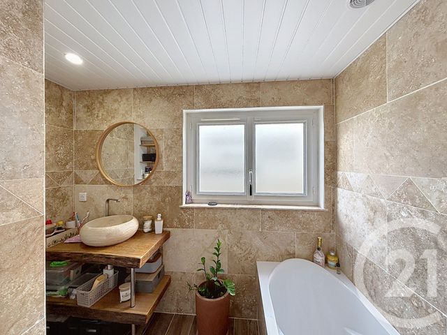 maison à vendre - 8 pièces - 134.2 m2 - MONTPON MENESTEROL - 24 - AQUITAINE - Century 21 Vallée De L'Isle