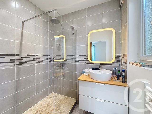 maison à vendre - 8 pièces - 134.2 m2 - MONTPON MENESTEROL - 24 - AQUITAINE - Century 21 Vallée De L'Isle