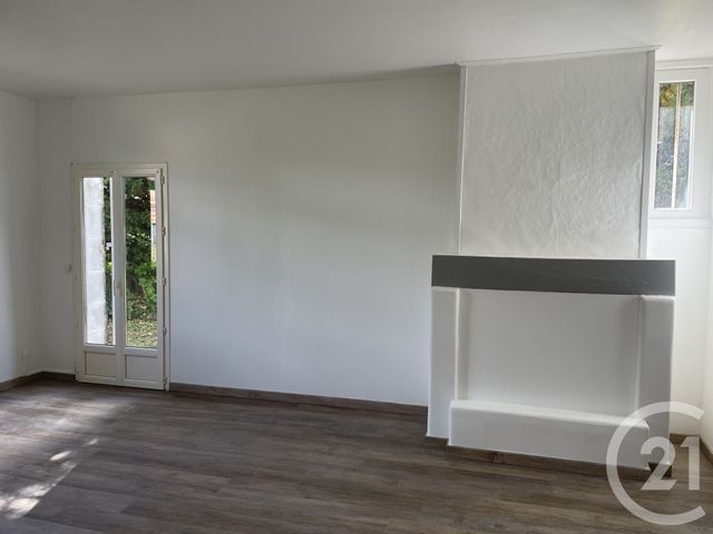 Appartement à louer - 3 pièces - 82.88 m2 - MOULIN NEUF - 24 - AQUITAINE - Century 21 Vallée De L'Isle