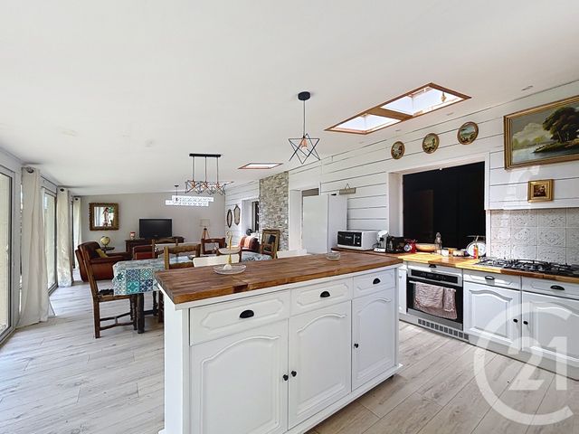 maison à vendre - 5 pièces - 252.1 m2 - MONTPON MENESTEROL - 24 - AQUITAINE - Century 21 Vallée De L'Isle