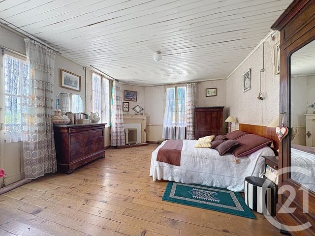maison à vendre - 8 pièces - 234.7 m2 - MONTPON MENESTEROL - 24 - AQUITAINE - Century 21 Vallée De L'Isle