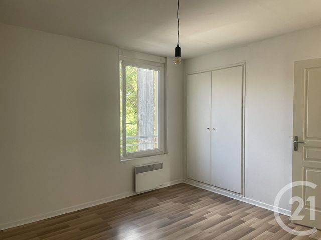 Appartement F3 à louer - 3 pièces - 71.0 m2 - MONTPON MENESTEROL - 24 - AQUITAINE - Century 21 Vallée De L'Isle