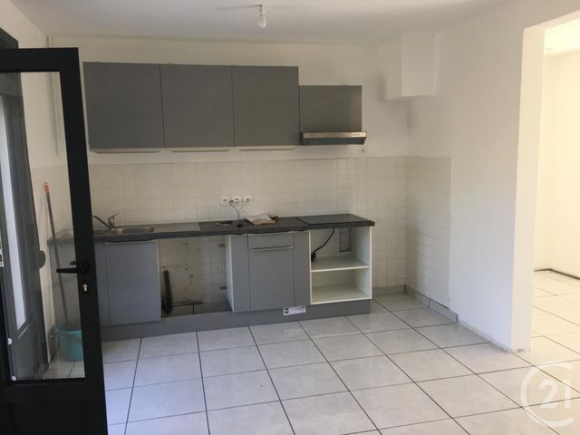 maison à louer - 4 pièces - 82.0 m2 - MONTPON MENESTEROL - 24 - AQUITAINE - Century 21 Vallée De L'Isle