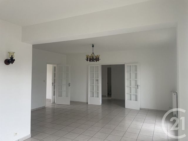 maison à louer - 4 pièces - 120.0 m2 - MONTPON MENESTEROL - 24 - AQUITAINE - Century 21 Vallée De L'Isle