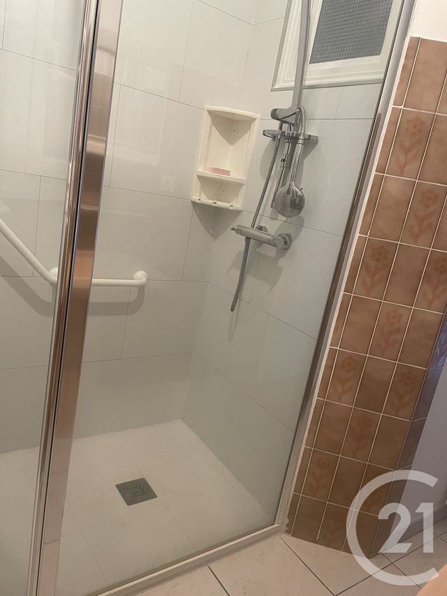 maison à louer - 4 pièces - 120.0 m2 - MONTPON MENESTEROL - 24 - AQUITAINE - Century 21 Vallée De L'Isle