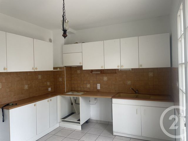 maison à louer - 4 pièces - 120.0 m2 - MONTPON MENESTEROL - 24 - AQUITAINE - Century 21 Vallée De L'Isle