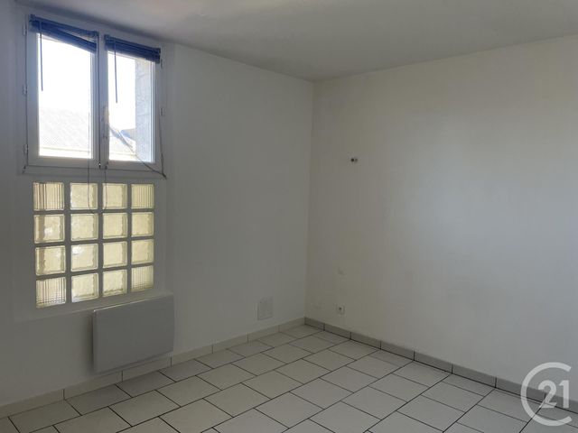 Appartement F2 à louer - 3 pièces - 51.0 m2 - MONTPON MENESTEROL - 24 - AQUITAINE - Century 21 Vallée De L'Isle