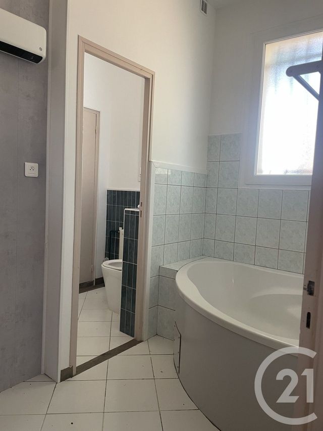 maison à louer - 5 pièces - 150.0 m2 - MUSSIDAN - 24 - AQUITAINE - Century 21 Vallée De L'Isle