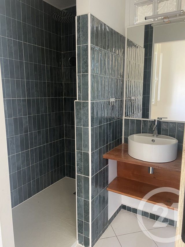 maison à louer - 5 pièces - 150.0 m2 - MUSSIDAN - 24 - AQUITAINE - Century 21 Vallée De L'Isle