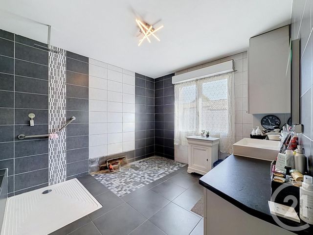 maison à vendre - 2 pièces - 78.3 m2 - MONTPON MENESTEROL - 24 - AQUITAINE - Century 21 Vallée De L'Isle