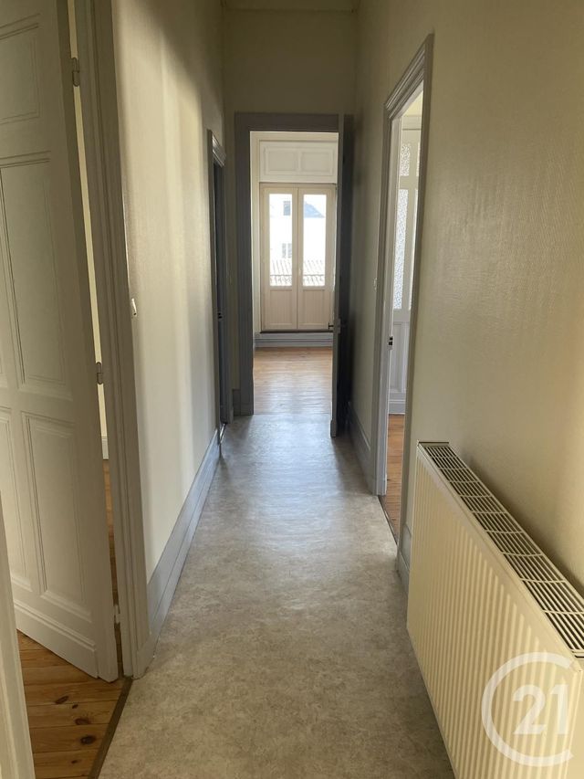 Appartement à louer - 4 pièces - 97.78 m2 - MONTPON MENESTEROL - 24 - AQUITAINE - Century 21 Vallée De L'Isle