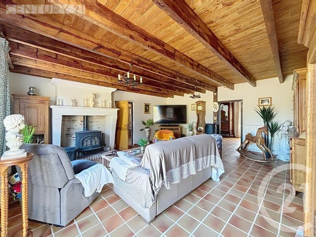 maison à vendre - 6 pièces - 197.8 m2 - MONTPON MENESTEROL - 24 - AQUITAINE - Century 21 Vallée De L'Isle