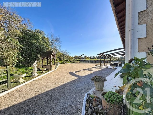 maison à vendre - 6 pièces - 197.8 m2 - MONTPON MENESTEROL - 24 - AQUITAINE - Century 21 Vallée De L'Isle