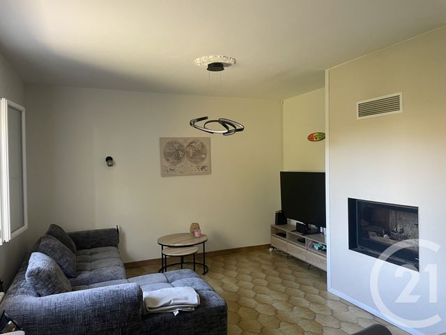 maison à louer - 4 pièces - 110.49 m2 - MENESPLET - 24 - AQUITAINE - Century 21 Vallée De L'Isle
