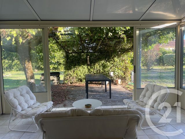 maison à louer - 4 pièces - 110.49 m2 - MENESPLET - 24 - AQUITAINE - Century 21 Vallée De L'Isle