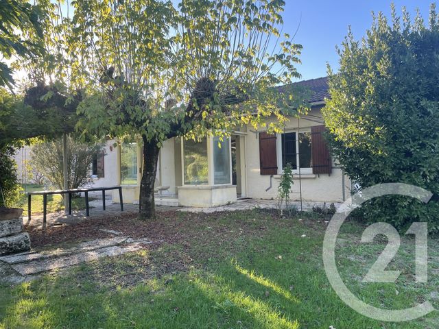 maison à louer - 4 pièces - 110.49 m2 - MENESPLET - 24 - AQUITAINE - Century 21 Vallée De L'Isle