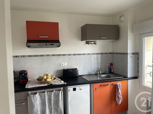 Appartement F3 à louer - 3 pièces - 75.0 m2 - MONTPON MENESTEROL - 24 - AQUITAINE - Century 21 Vallée De L'Isle