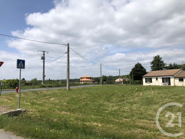 Afficher la photo en grand terrain à vendre - 1330.0 m2 - MONTPON MENESTEROL - 24 - AQUITAINE - Century 21 Vallée De L'Isle