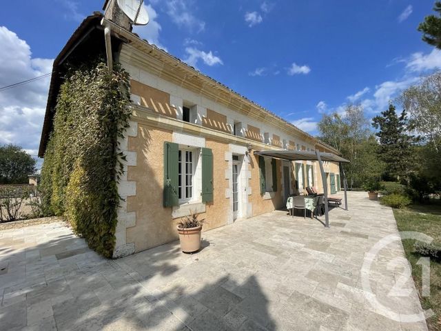 maison à vendre - 8 pièces - 221.6 m2 - MONTPON MENESTEROL - 24 - AQUITAINE - Century 21 Vallée De L'Isle