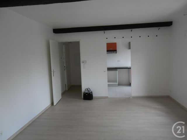 Appartement F3 à louer - 3 pièces - 75.0 m2 - MONTPON MENESTEROL - 24 - AQUITAINE - Century 21 Vallée De L'Isle